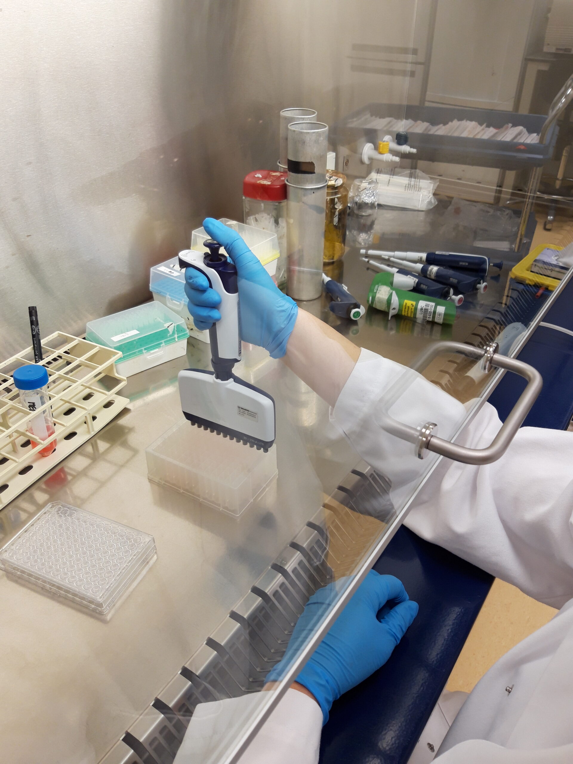 pipetting, easy and soft